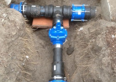 valve installation in water main underground